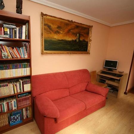 Hostal Ana Belen Madryt Zewnętrze zdjęcie