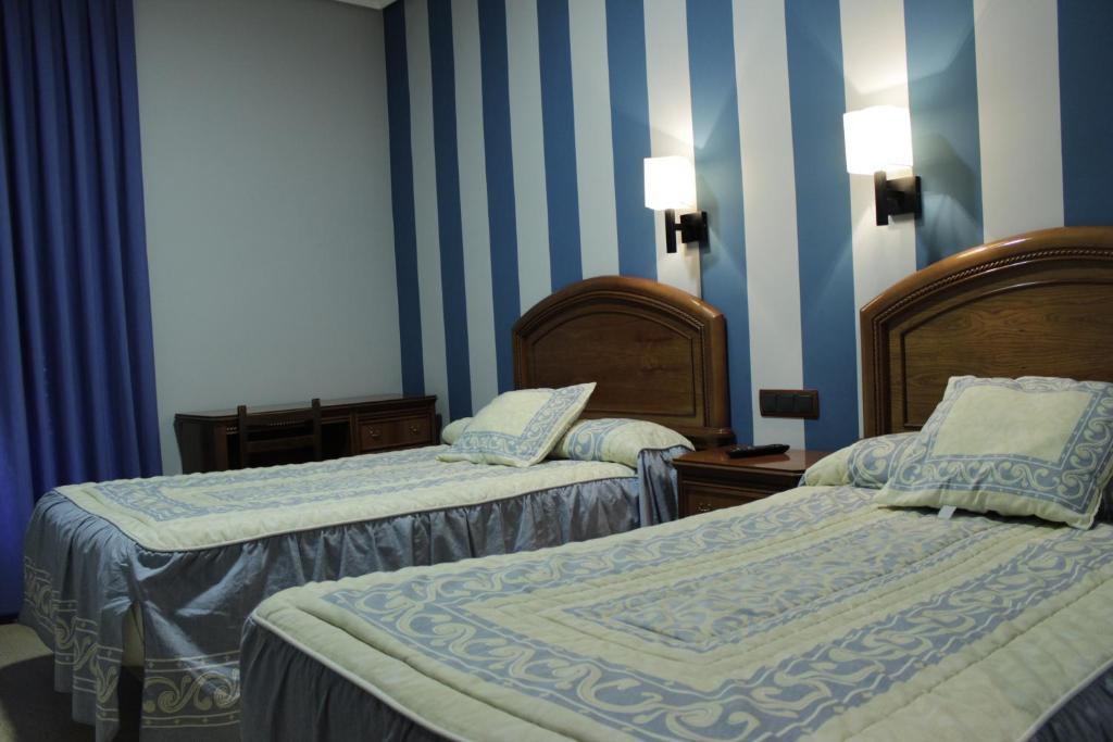 Hostal Ana Belen Madryt Zewnętrze zdjęcie
